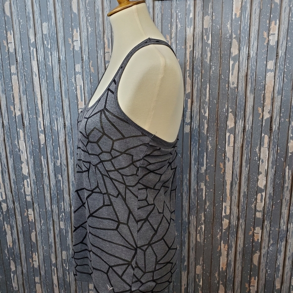 Old Navy Active Tanktop Small - Picture 5 of 6